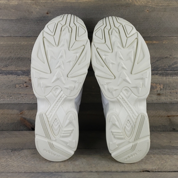 adidas YUNG-96 Mens Sneakers White NEW - Picture 5 of 6